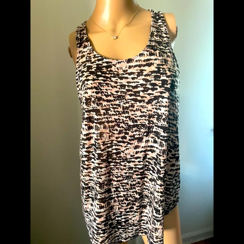 H&M patterned tank